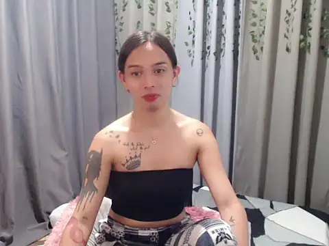 LOVELYMAYUMIE online show from 01/31/25, 03:22