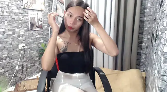 LOVELYMAYUMIE online show from 02/26/25, 10:04