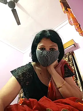 Priyaji7575 online show from 02/03/26, 06:22