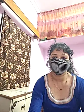 Priyaji7575 online show from 02/09/26, 05:11