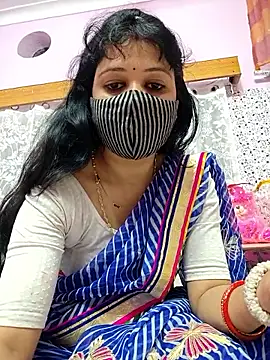 Priyaji7575 online show from 02/18/26, 05:47