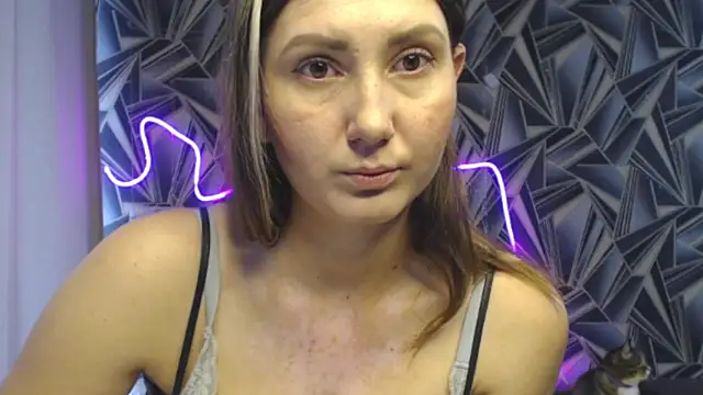 NikkiKiss    online show from 05/22/26, 01:02