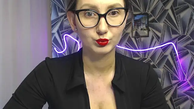 NikkiKiss    online show from 05/26/26, 01:23