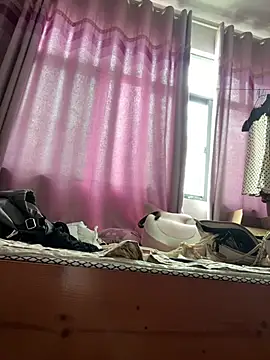 Snapshot of Sini-ii chatting on 06/01/26, 04:47 Sini-ii online show from 06/01/26, 04:47
