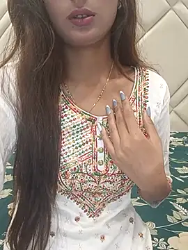 TrendyTales  online show from 01/17/26, 01:05