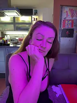 gabi-milf online show from 03/07/26, 03:20