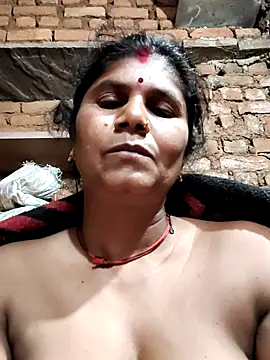 Hot di97 online show from 02/08/26, 10:46