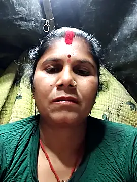 Hot di97 online show from 02/19/26, 07:26