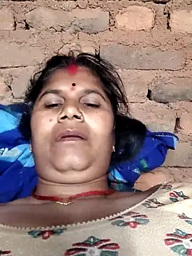 Hot di97 online show from 03/16/26, 07:51