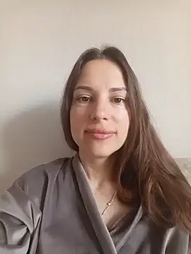 She-Moon online show from 06/06/26, 05:45