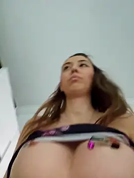 Virgin Pussy SquirtX online show from 03/05/26, 11:06