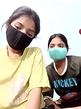 Snapshot of College--girl chatting on 03/09/26, 10:52 College--girl online show from 03/09/26, 10:52