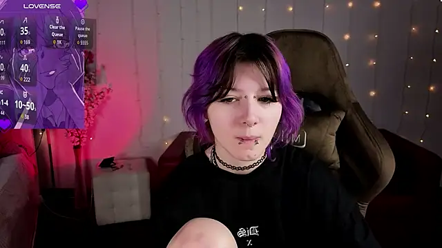 Ashley Veil online show from 04/07/26, 08:42