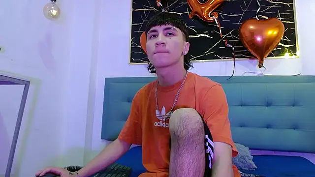 XanderGrey8 online show from 02/17/26, 07:20