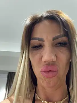 Missolevelvet online show from 03/02/26, 08:04