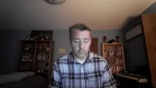 chrisw8140 online show from 01/15/26, 02:38