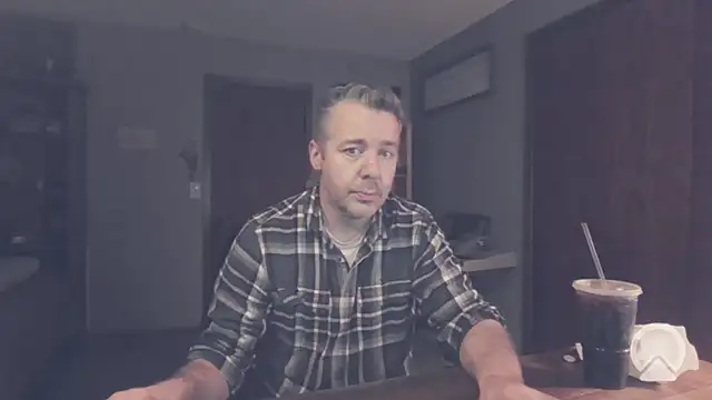 chrisw8140 online show from 04/10/26, 03:56