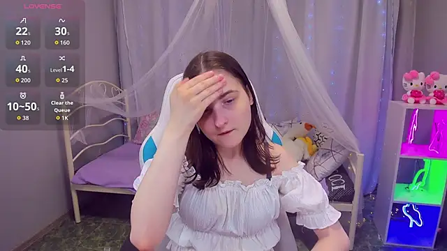Snapshot of KiraDuvall chatting on 05/10/26, 03:50 KiraDuvall online show from 05/10/26, 03:50