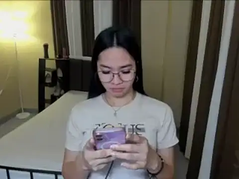 Asian Bigcock Marian online show from 03/18/26, 12:30