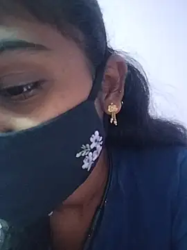 Tamil Hot RoyalQueen online show from 02/04/26, 04:57