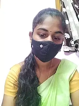 Tamil Hot RoyalQueen online show from 04/13/26, 12:49