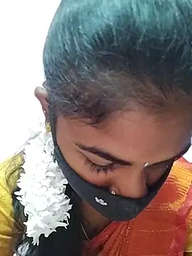 Tamil Hot RoyalQueen online show from 04/19/26, 02:22