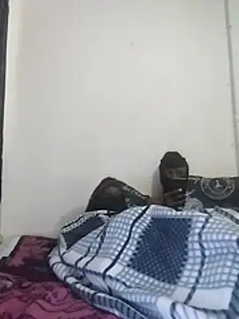 FINEBABYWOLF online show from 04/24/26, 01:13