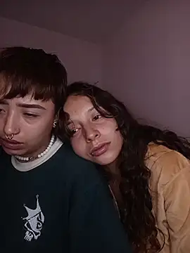 AlexxaAndRileyy online show from 03/08/26, 02:04