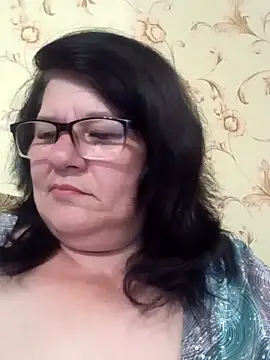 Snapshot of NysiOlsen chatting on 05/20/26, 03:40 NysiOlsen online show from 05/20/26, 03:40