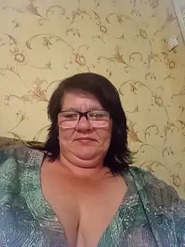 Snapshot of NysiOlsen chatting on 06/17/26, 04:30 NysiOlsen online show from 06/17/26, 04:30