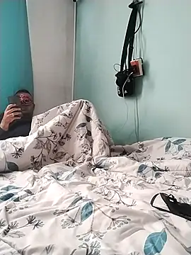 Snapshot of TWOLOVE16 chatting on 04/03/26, 07:34 TWOLOVE16 online show from 04/03/26, 07:34