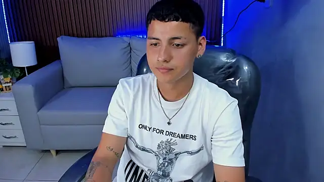 Liam9  online show from 03/07/26, 03:58