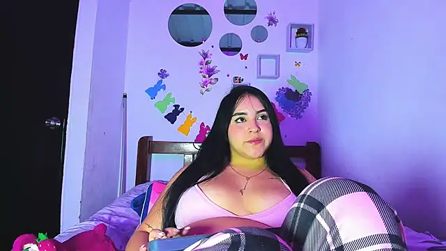 Penelopeflame18 online show from 04/18/26, 12:58