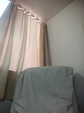 ebonysummer  online show from 04/07/26, 10:31