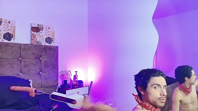 Ethan Briggs  online show from 07/10/26, 03:33
