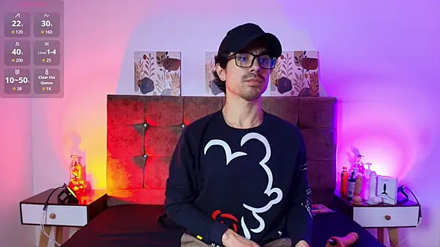 Ethan Briggs  online show from 07/24/26, 03:37