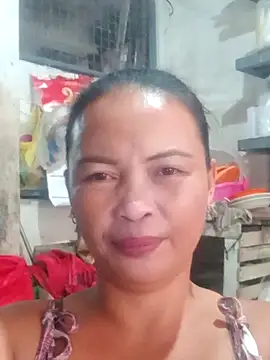 Snapshot of hot_momma88 chatting on 01/15/26, 06:51 hot momma88 online show from 01/15/26, 06:51