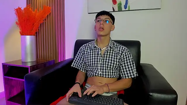 Alexander Collinss online show from 03/09/26, 03:21