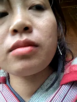 miumiu sexy2x online show from 03/17/26, 09:45