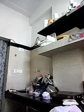 Your-Sasha7 online show from 04/12/26, 05:56