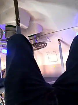 Hottlund6 online show from 03/05/26, 04:19