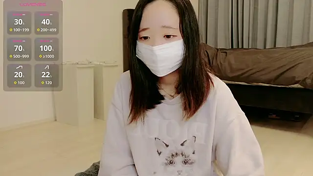Snapshot of Rina_chan_0x chatting on 04/14/26, 01:17 Rina chan 0x online show from 04/14/26, 01:17