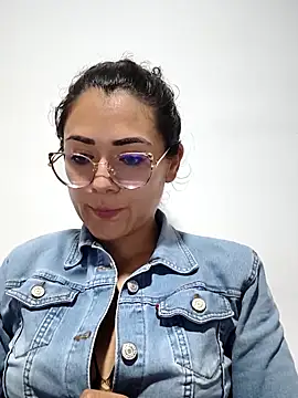 Freyarosse online show from 02/06/26, 10:51