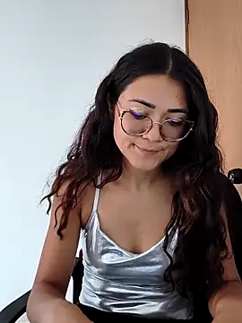 Freyarosse online show from 03/05/26, 02:35