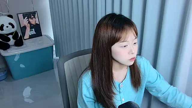 yuki-888 online show from 04/07/26, 08:04