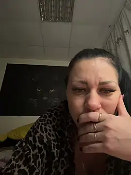 Snapshot of _Mila_Love chatting on 02/19/26, 04:14 Mila Love online show from 02/19/26, 04:14