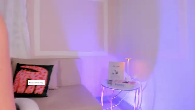 liaamoon  online show from 04/11/26, 12:20