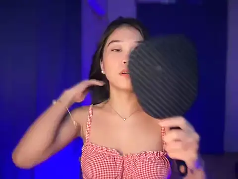 lovely amara19 online show from 04/19/26, 10:36