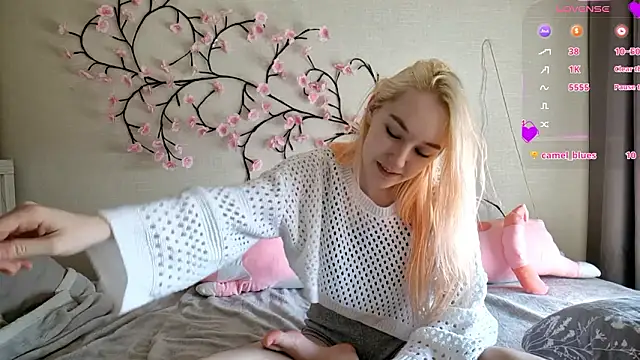 MisaMew online show from 03/14/26, 10:53