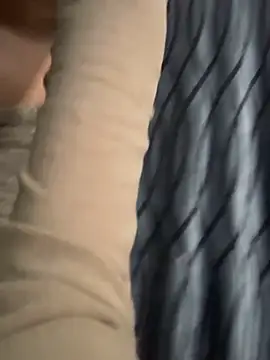 Sassyreyaaa online show from 04/18/26, 07:58